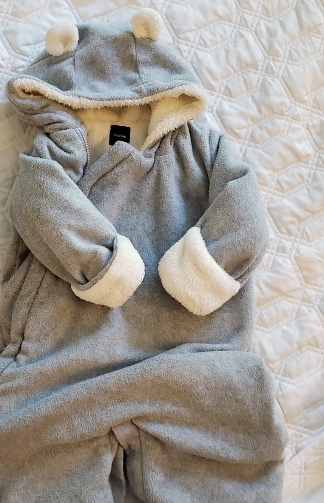 Baby gap bunting, super cozy